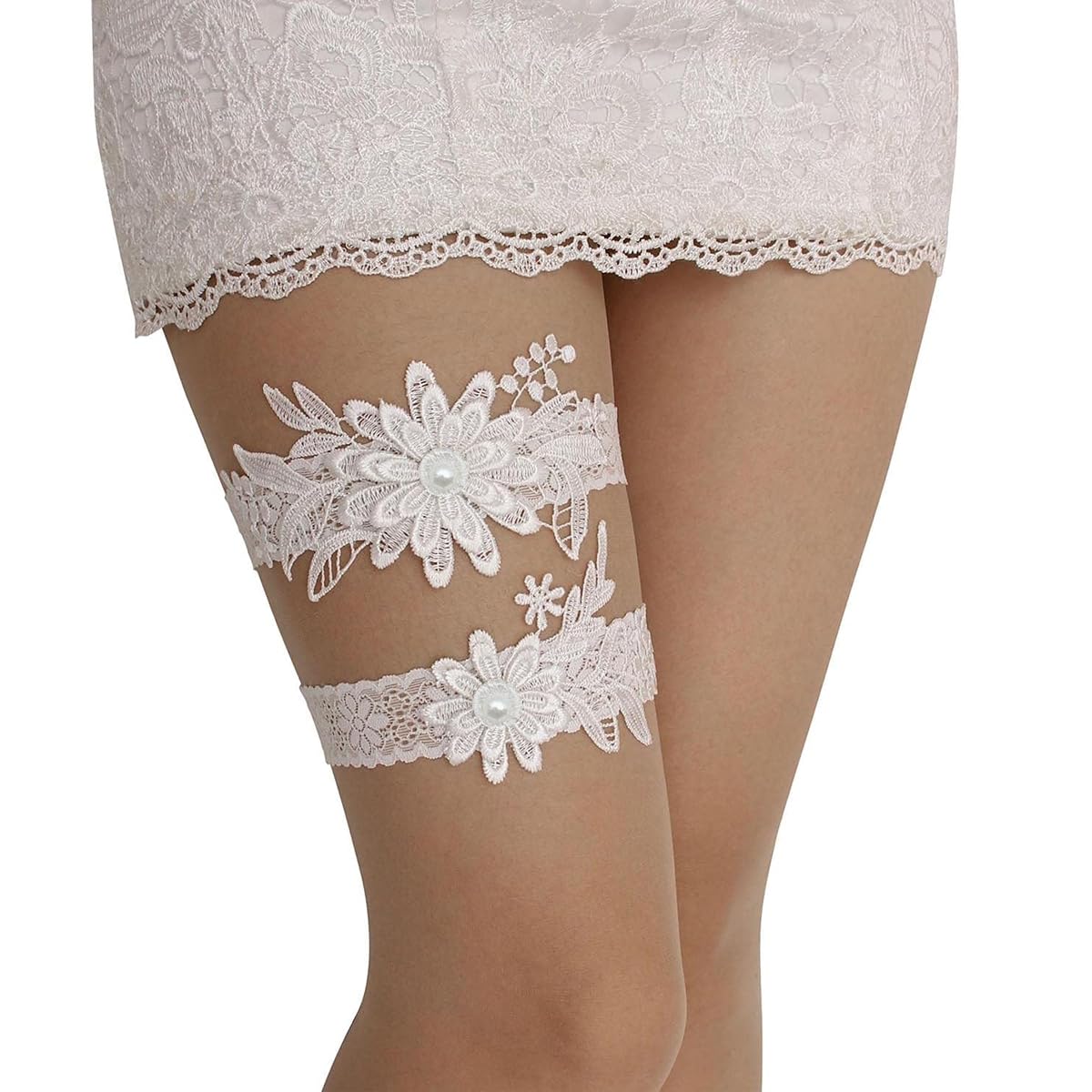 PALAY 2 Pack Lace Wedding Garters, White Stretchy Daisy Bridal Garter, Fashion Hand Sewn Faux Pearl Garter for Bride, Lingerie Garter for Wedding, Prom, Costume Party Accessories PALAY 2 Pack Lace Wedding Garters, White Stretchy Daisy Bridal Garter, Fashion Hand Sewn Faux Pearl Garter for Bride, Lingerie Garter for Wedding, Prom, Costume Party Accessories